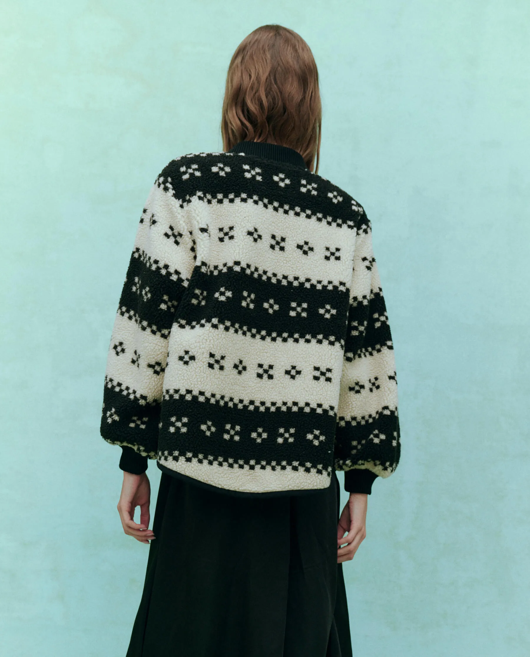 The Plush Bomber. -- Black Geo