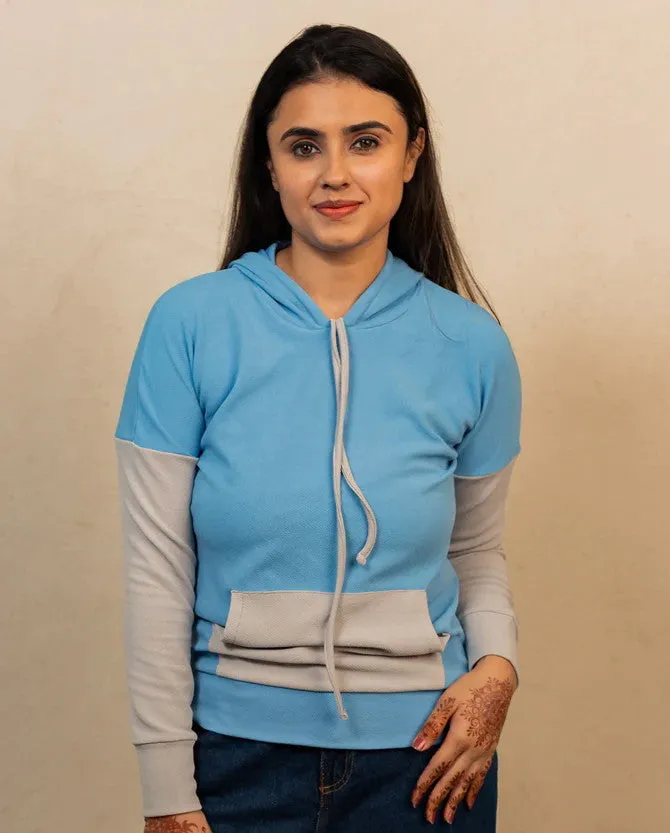 Women's Winter Wear Blue Full Sleeve Self Design Sweatshirt